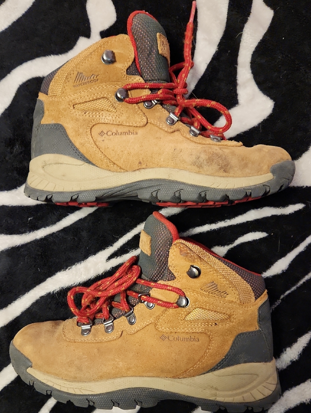 Columbia Tan and Red Hiking Combat Boots